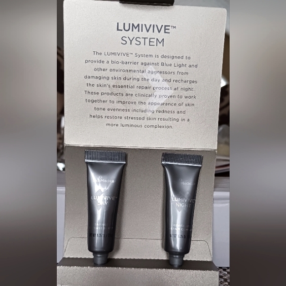 SkinMedica Lumivive System Travel Minis NIB - Picture 3 of 3